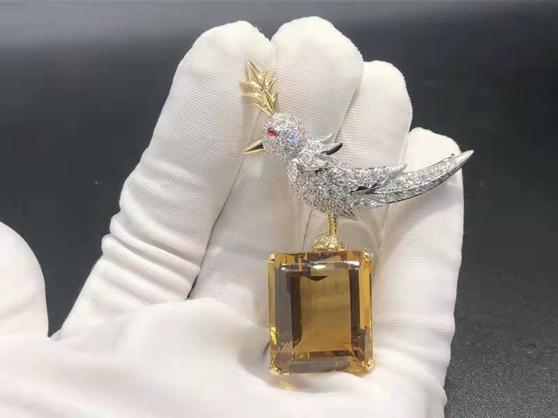 Tiffany & Co. Schlumberger Citrine Diamond Gold Bird on a Rock Brooch