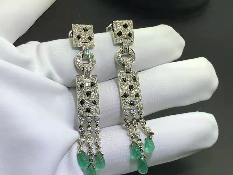 Panthère de Cartier 18K White Gold Diamonds, Onyx,Emeralds Drop Earrings N8026900