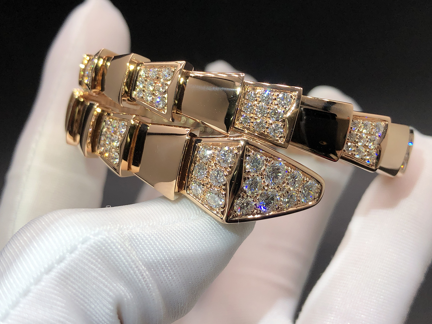 1:1 Copy Bvlgari Serpenti Viper Diamond 18K Rose Gold One-Coil Bracelet